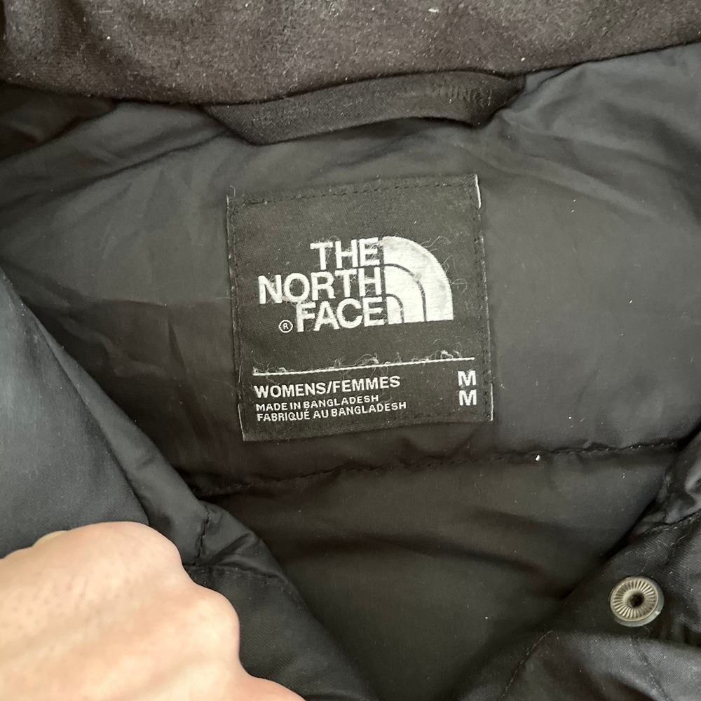 The North Face Arctic Parka Womens Medium Black 550 Down DryVent Winter Jacket - Picture 4 of 10